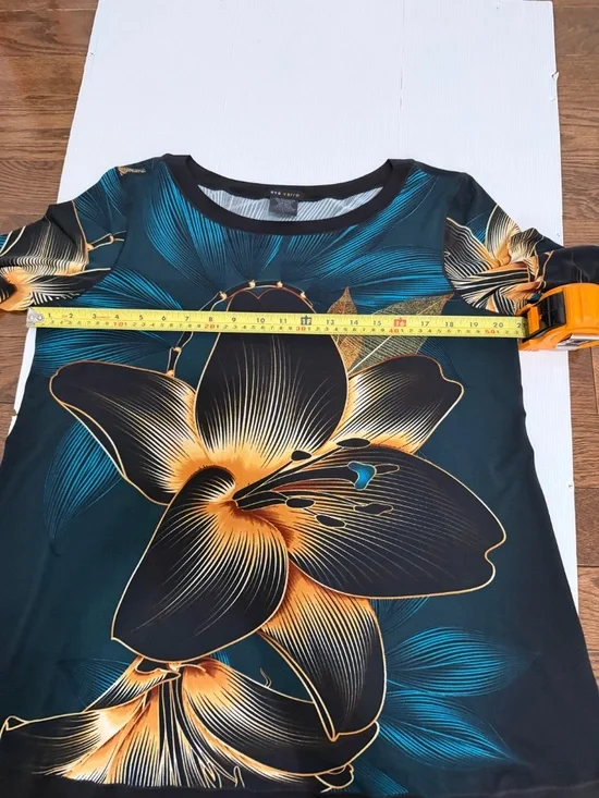 Eva Varro Tunic. Size Large. - Picture 5 of 9